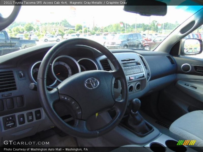 Magnetic Gray Metallic / Graphite Gray 2011 Toyota Tacoma SR5 Access Cab 4x4