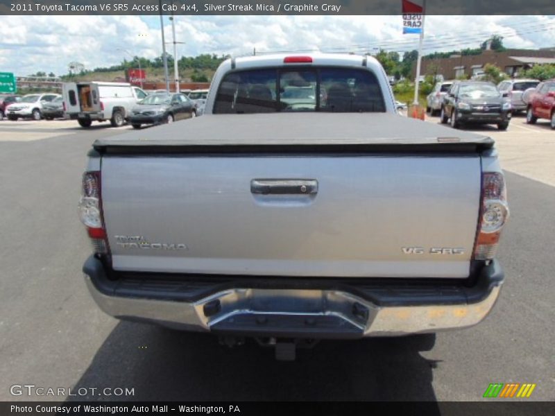 Silver Streak Mica / Graphite Gray 2011 Toyota Tacoma V6 SR5 Access Cab 4x4