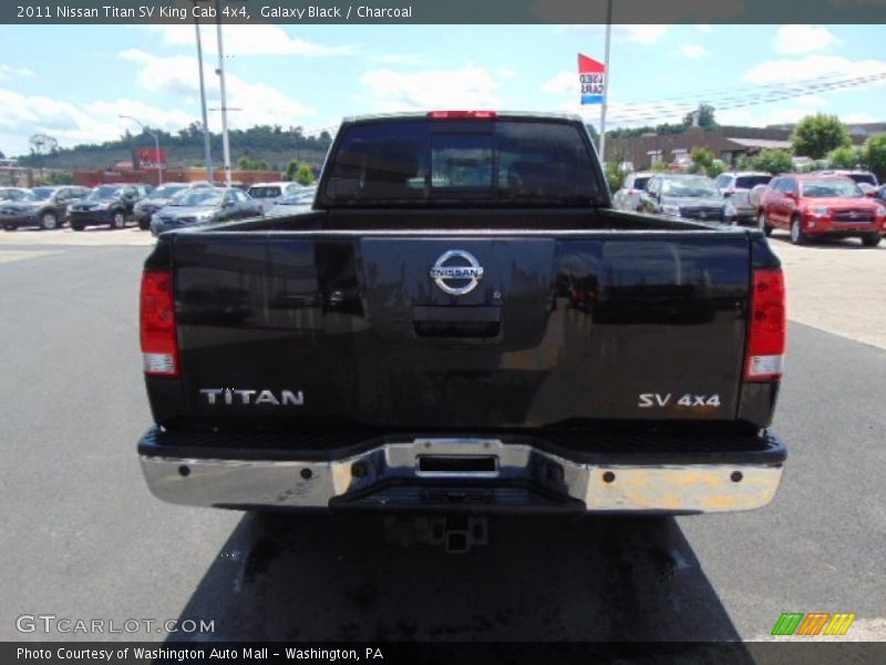 Galaxy Black / Charcoal 2011 Nissan Titan SV King Cab 4x4