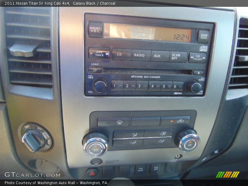 Galaxy Black / Charcoal 2011 Nissan Titan SV King Cab 4x4