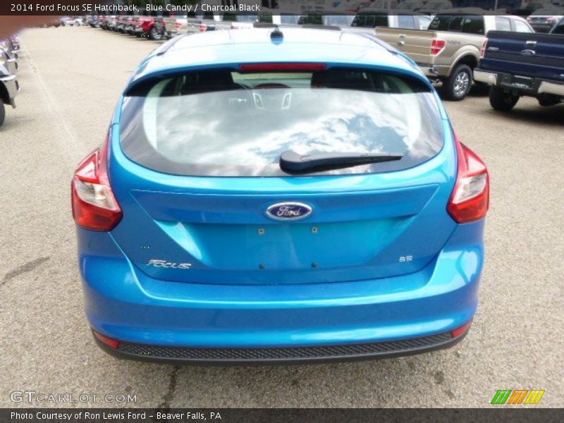Blue Candy / Charcoal Black 2014 Ford Focus SE Hatchback