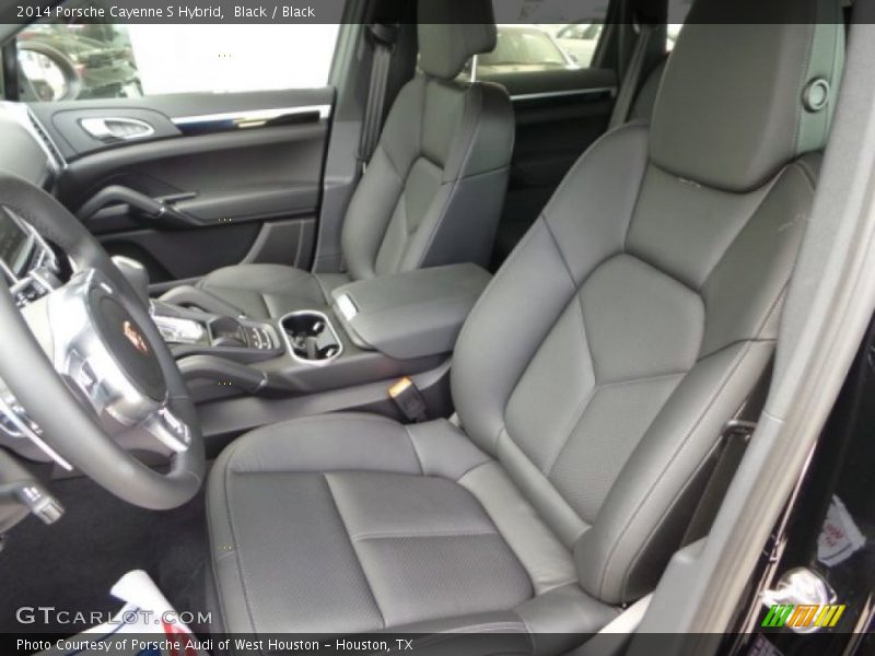 Front Seat of 2014 Cayenne S Hybrid