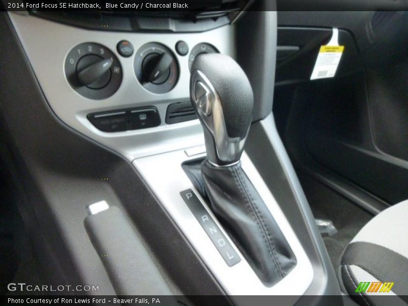Blue Candy / Charcoal Black 2014 Ford Focus SE Hatchback