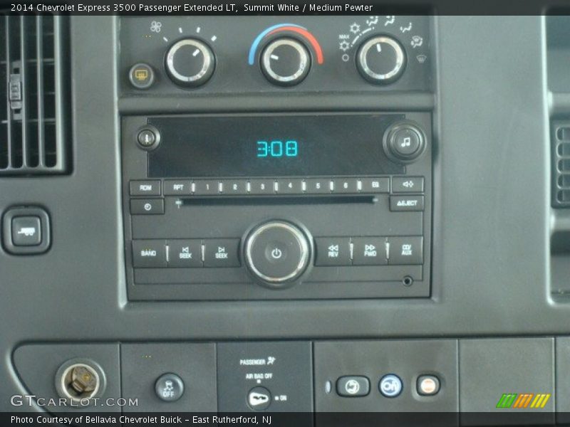 Summit White / Medium Pewter 2014 Chevrolet Express 3500 Passenger Extended LT