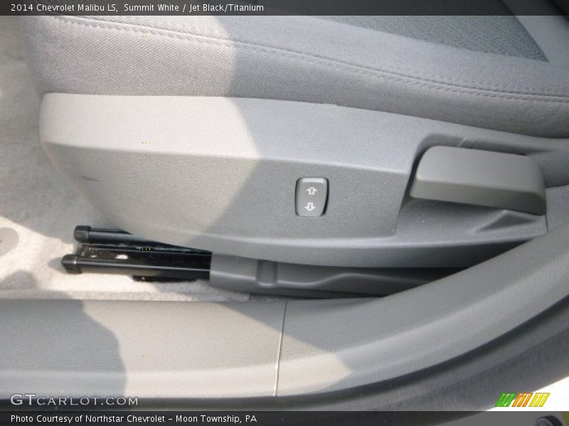 Summit White / Jet Black/Titanium 2014 Chevrolet Malibu LS