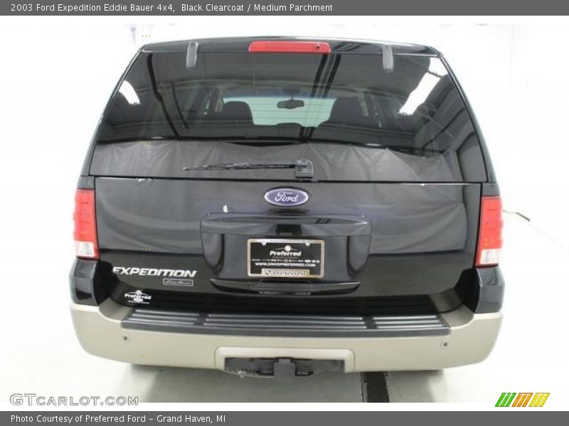 Black Clearcoat / Medium Parchment 2003 Ford Expedition Eddie Bauer 4x4