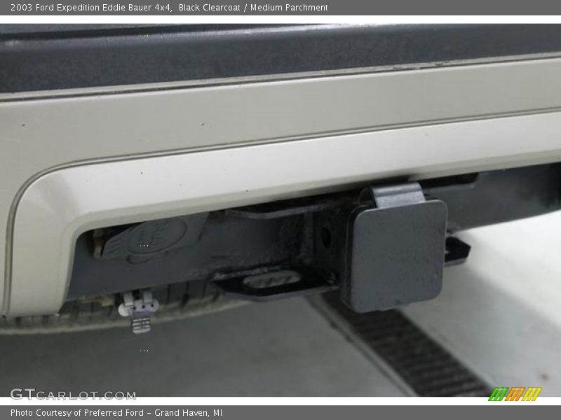 Black Clearcoat / Medium Parchment 2003 Ford Expedition Eddie Bauer 4x4