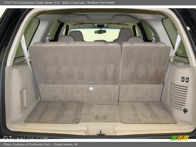 Black Clearcoat / Medium Parchment 2003 Ford Expedition Eddie Bauer 4x4