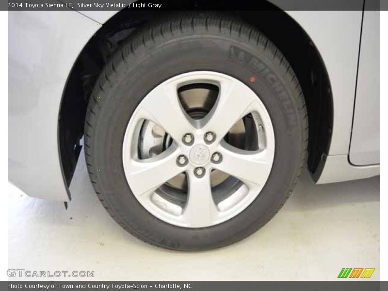 Silver Sky Metallic / Light Gray 2014 Toyota Sienna LE
