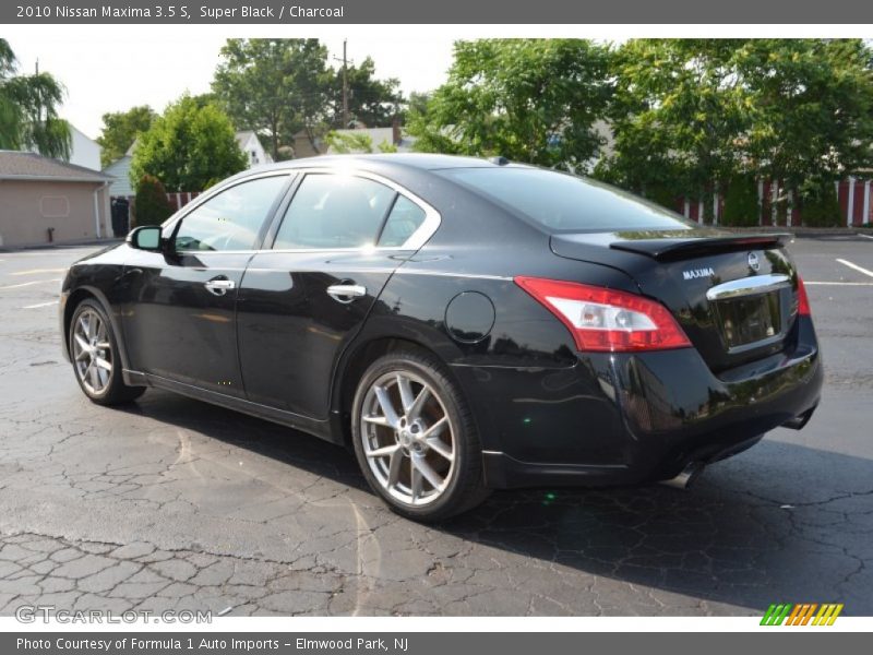 Super Black / Charcoal 2010 Nissan Maxima 3.5 S