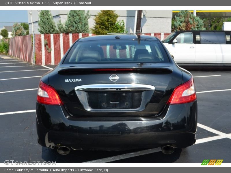 Super Black / Charcoal 2010 Nissan Maxima 3.5 S