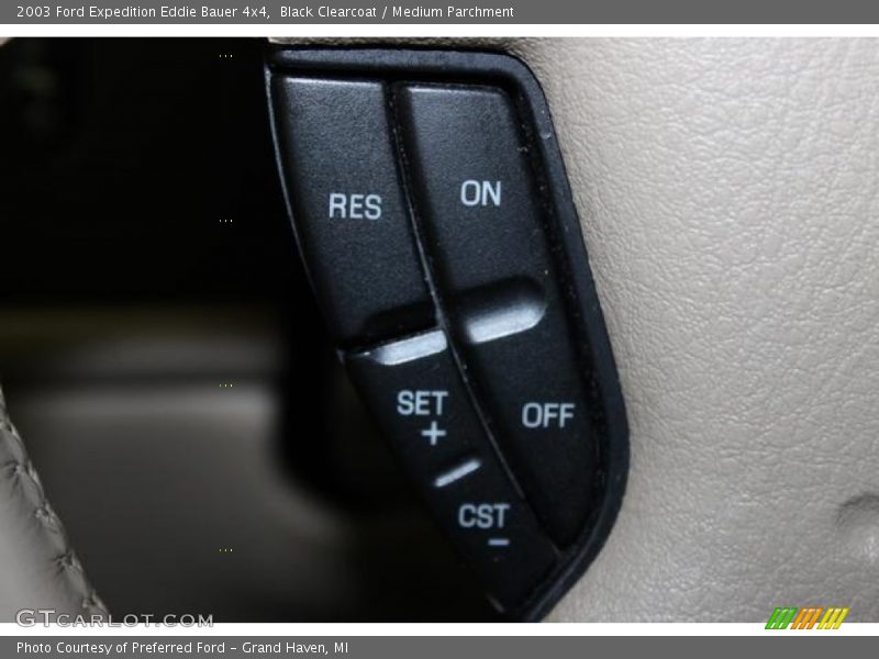 Black Clearcoat / Medium Parchment 2003 Ford Expedition Eddie Bauer 4x4