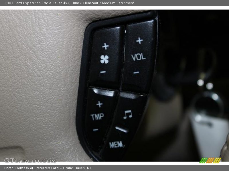 Black Clearcoat / Medium Parchment 2003 Ford Expedition Eddie Bauer 4x4