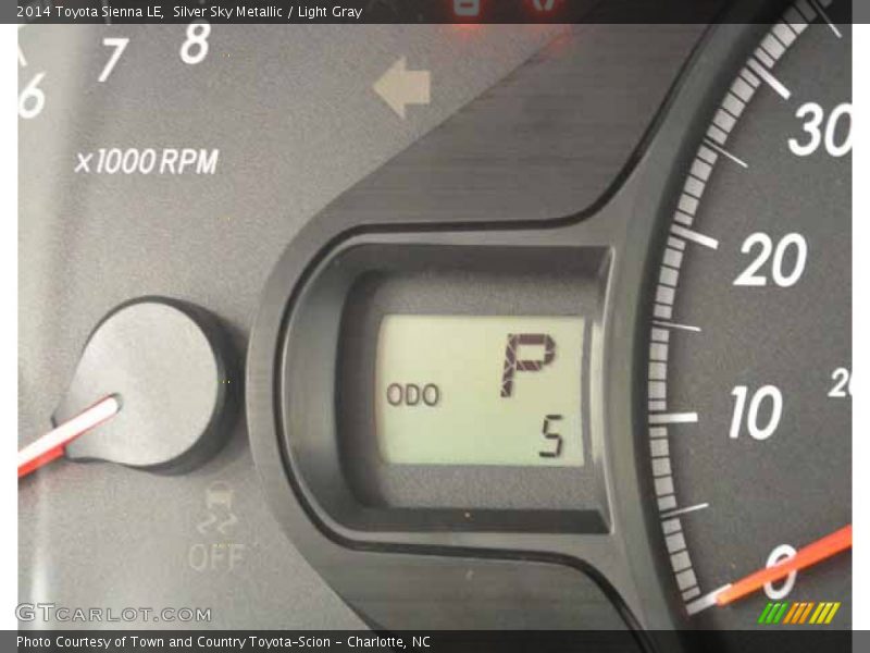 Silver Sky Metallic / Light Gray 2014 Toyota Sienna LE