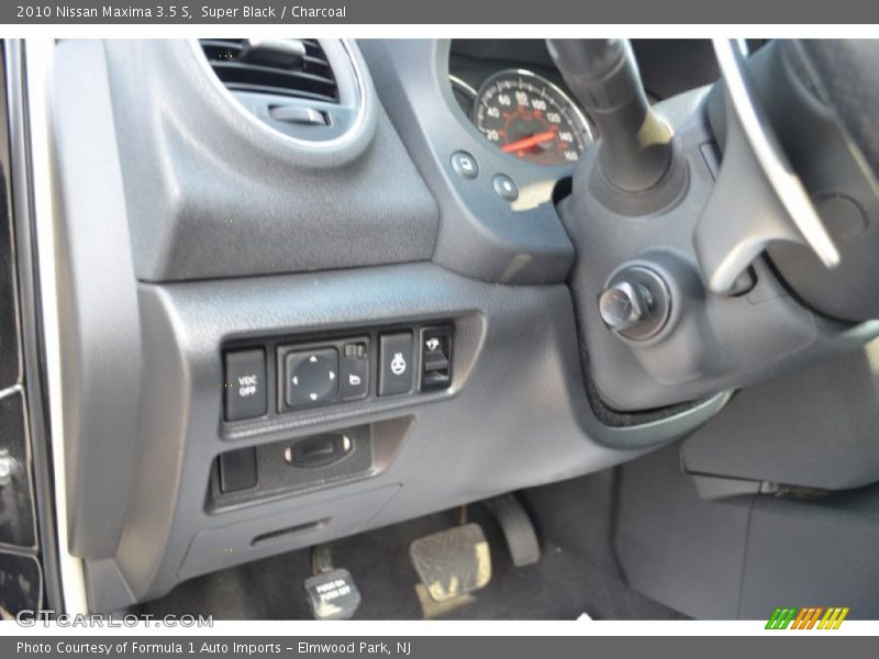 Super Black / Charcoal 2010 Nissan Maxima 3.5 S