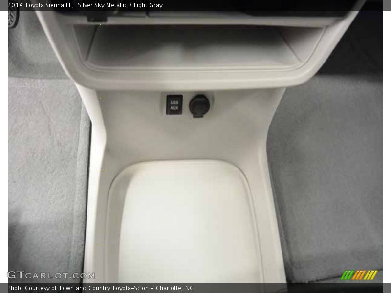 Silver Sky Metallic / Light Gray 2014 Toyota Sienna LE