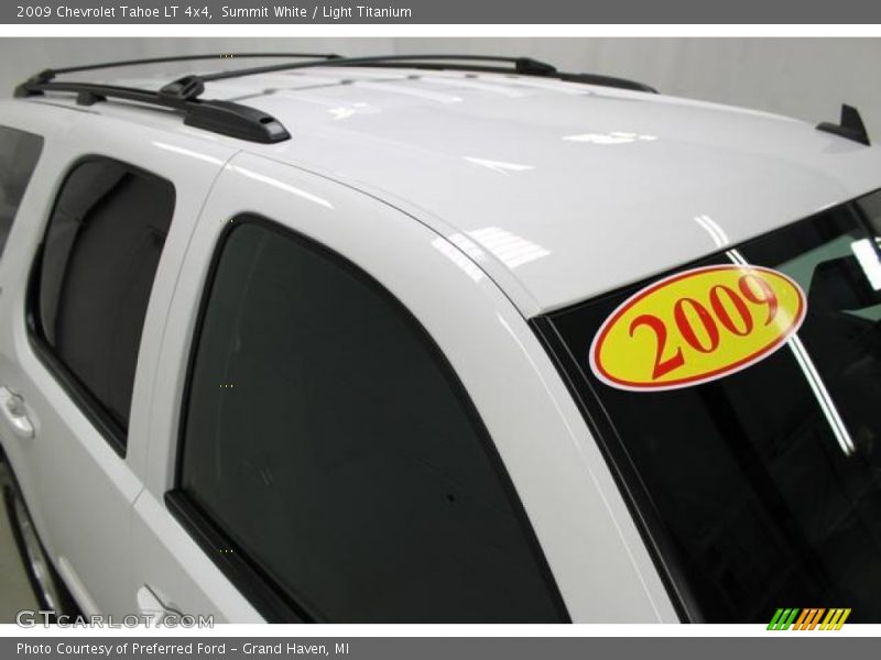Summit White / Light Titanium 2009 Chevrolet Tahoe LT 4x4