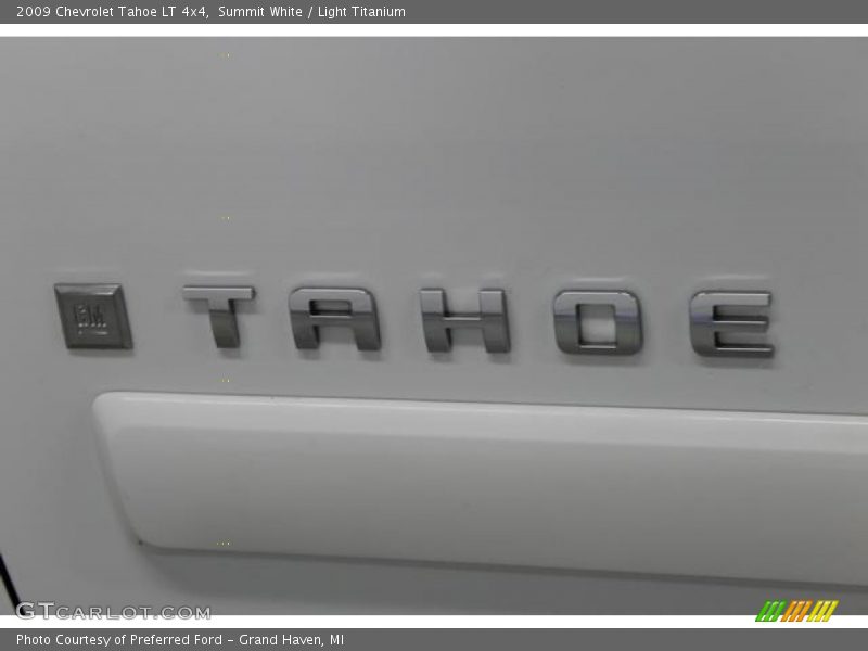 Summit White / Light Titanium 2009 Chevrolet Tahoe LT 4x4