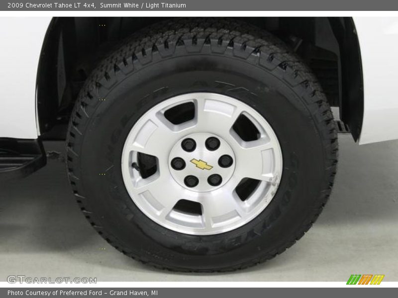 Summit White / Light Titanium 2009 Chevrolet Tahoe LT 4x4