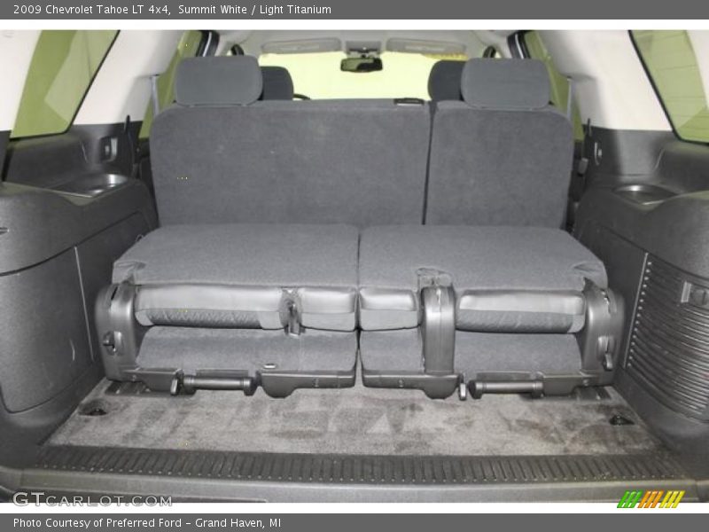 Summit White / Light Titanium 2009 Chevrolet Tahoe LT 4x4
