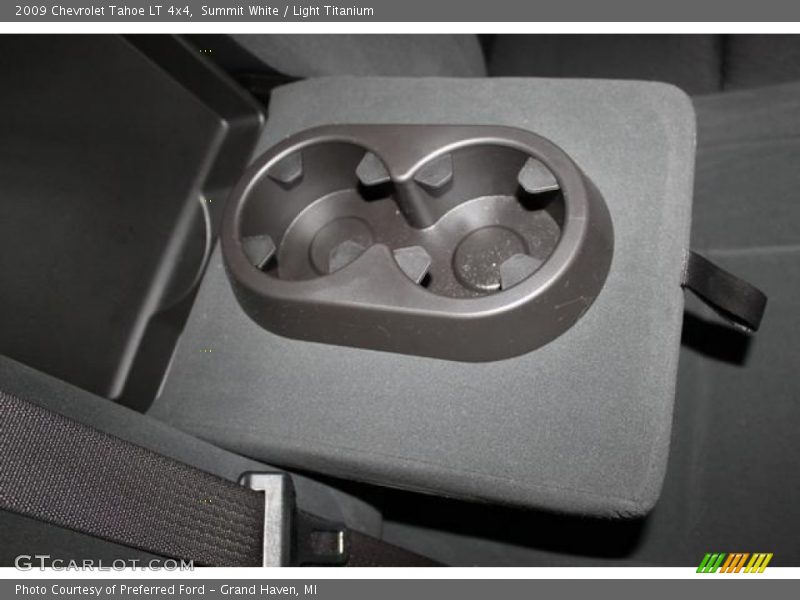 Summit White / Light Titanium 2009 Chevrolet Tahoe LT 4x4