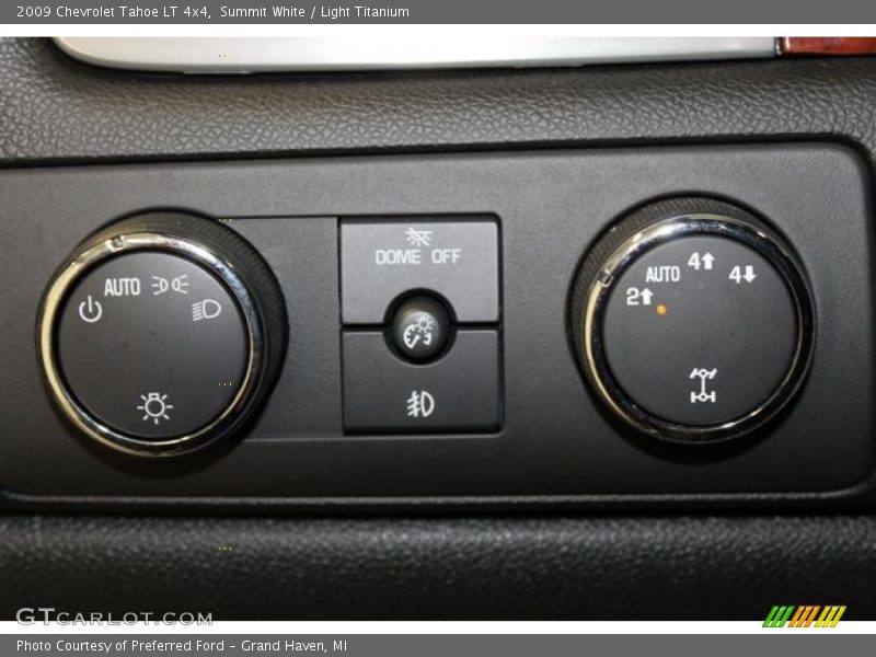 Summit White / Light Titanium 2009 Chevrolet Tahoe LT 4x4