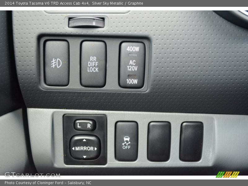 Silver Sky Metallic / Graphite 2014 Toyota Tacoma V6 TRD Access Cab 4x4