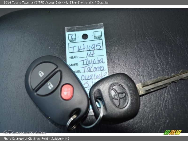 Silver Sky Metallic / Graphite 2014 Toyota Tacoma V6 TRD Access Cab 4x4