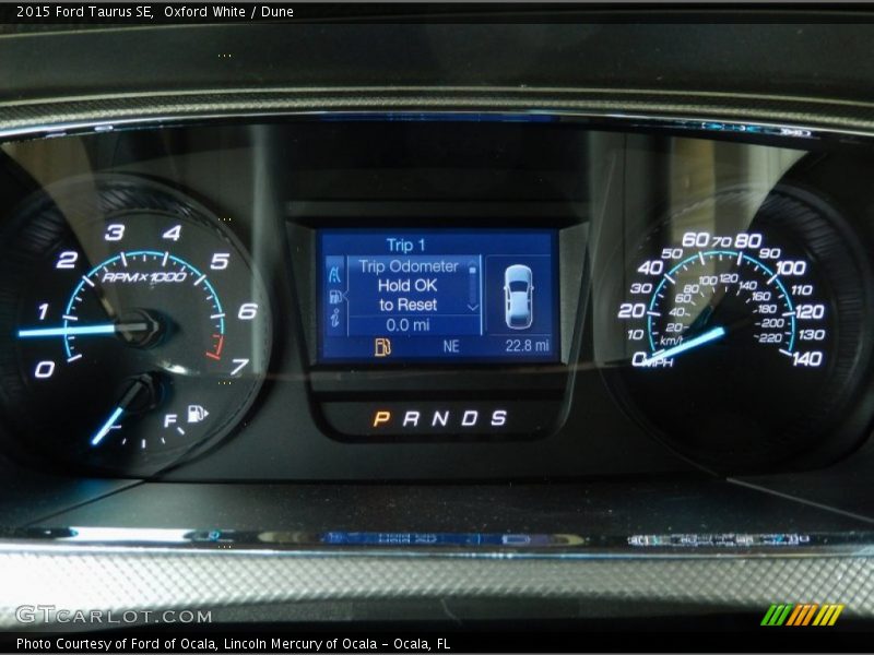  2015 Taurus SE SE Gauges