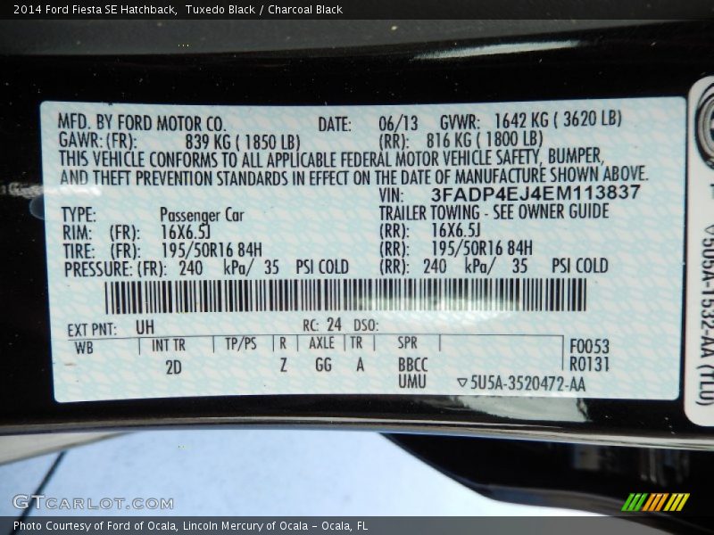 Tuxedo Black / Charcoal Black 2014 Ford Fiesta SE Hatchback