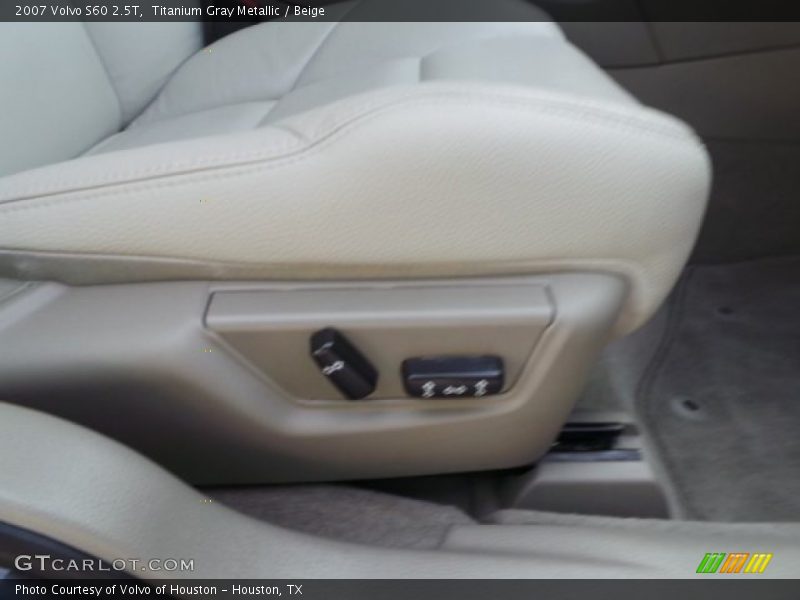 Titanium Gray Metallic / Beige 2007 Volvo S60 2.5T