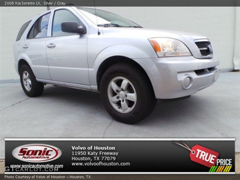 Silver / Gray 2006 Kia Sorento LX