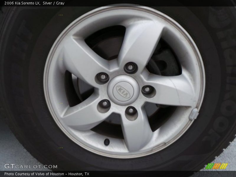 Silver / Gray 2006 Kia Sorento LX