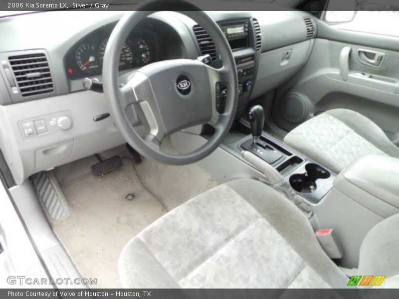 Silver / Gray 2006 Kia Sorento LX