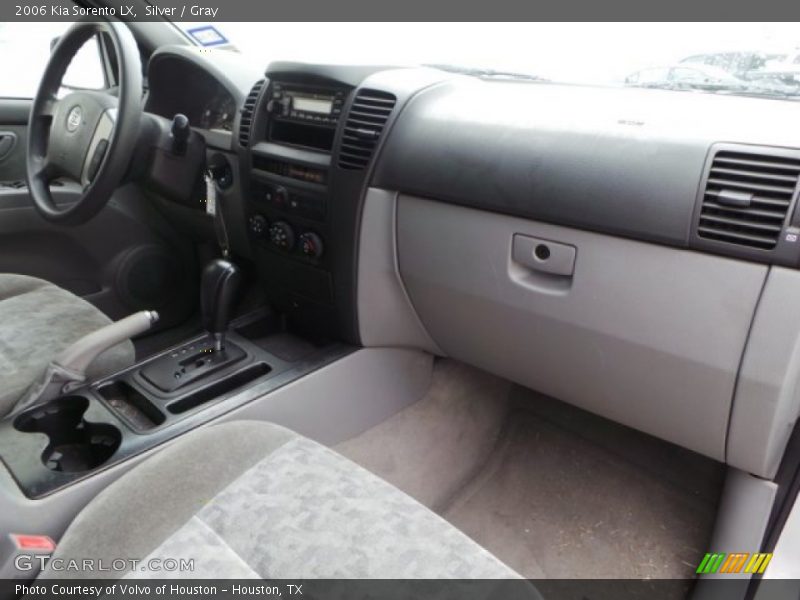 Silver / Gray 2006 Kia Sorento LX