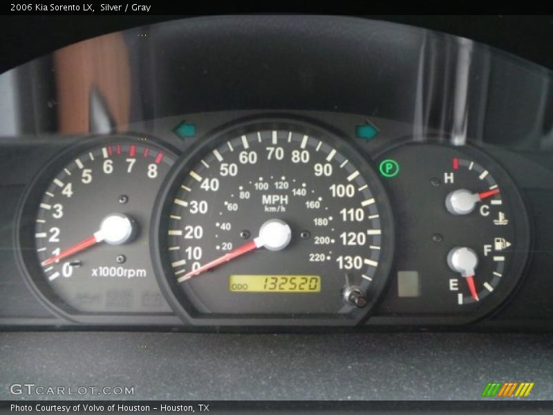 Silver / Gray 2006 Kia Sorento LX