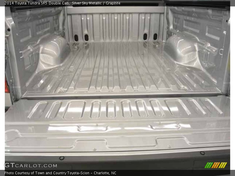 Silver Sky Metallic / Graphite 2014 Toyota Tundra SR5 Double Cab