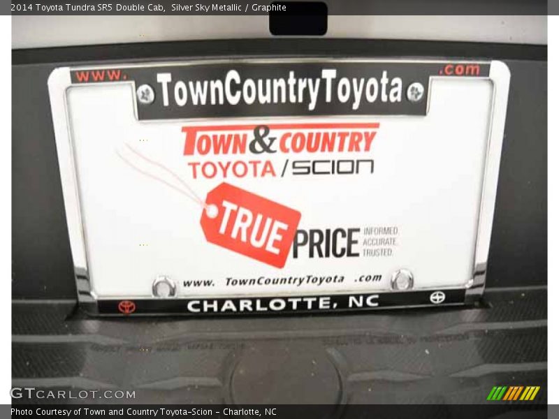 Silver Sky Metallic / Graphite 2014 Toyota Tundra SR5 Double Cab