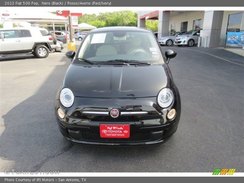 Nero (Black) / Rosso/Avorio (Red/Ivory) 2013 Fiat 500 Pop