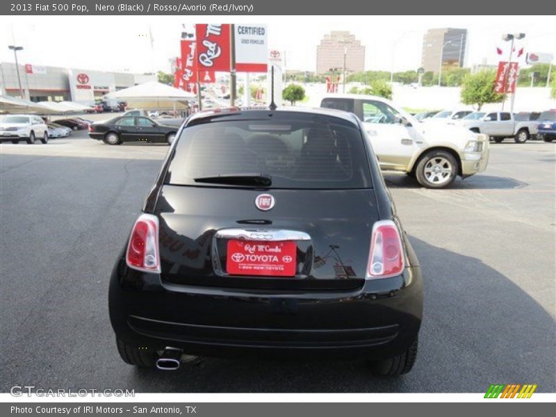 Nero (Black) / Rosso/Avorio (Red/Ivory) 2013 Fiat 500 Pop