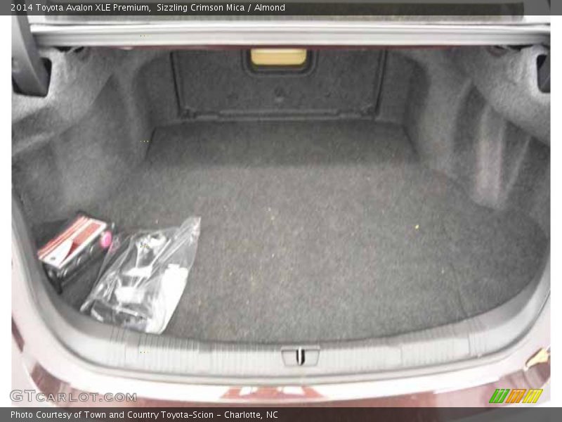 Sizzling Crimson Mica / Almond 2014 Toyota Avalon XLE Premium