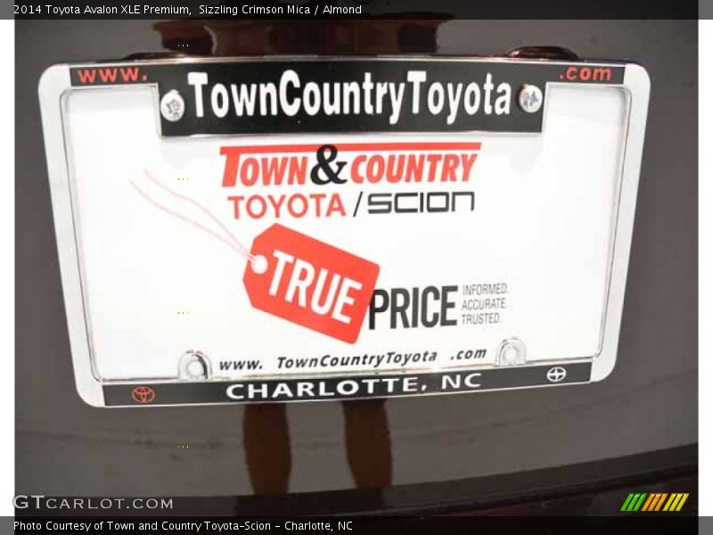 Sizzling Crimson Mica / Almond 2014 Toyota Avalon XLE Premium