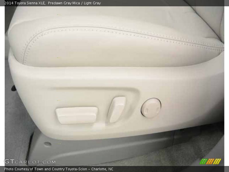 Predawn Gray Mica / Light Gray 2014 Toyota Sienna XLE