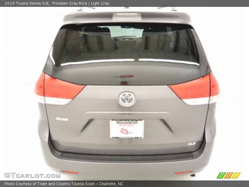 Predawn Gray Mica / Light Gray 2014 Toyota Sienna XLE