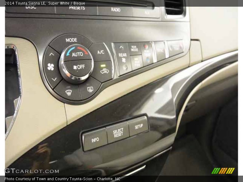 Super White / Bisque 2014 Toyota Sienna LE