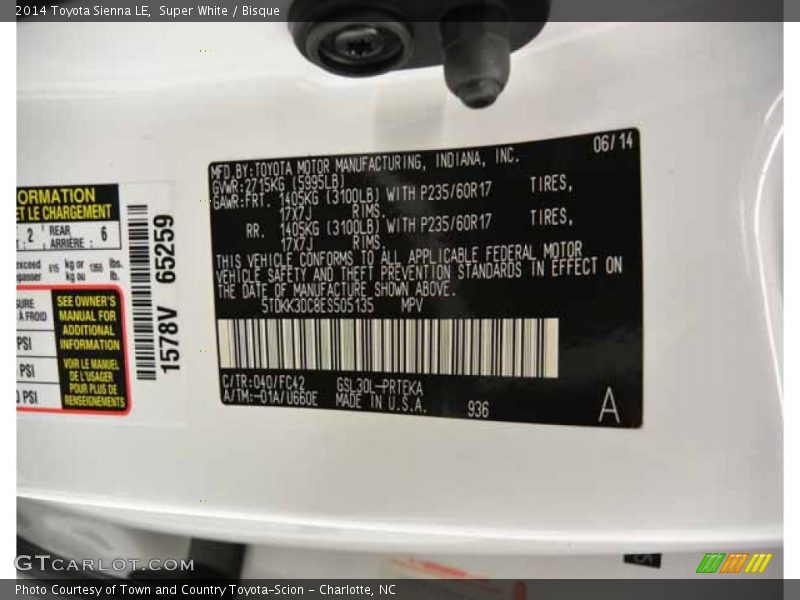 Super White / Bisque 2014 Toyota Sienna LE