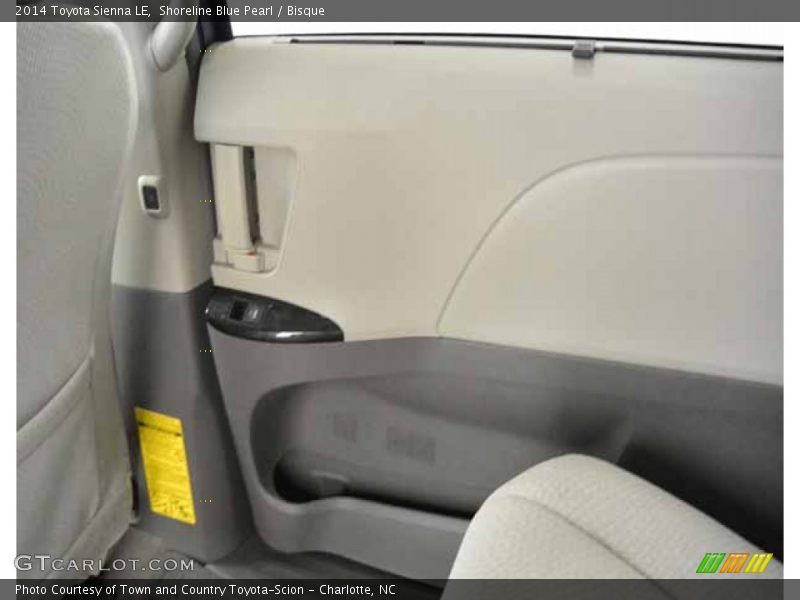 Shoreline Blue Pearl / Bisque 2014 Toyota Sienna LE