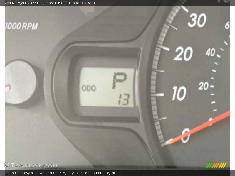 Shoreline Blue Pearl / Bisque 2014 Toyota Sienna LE