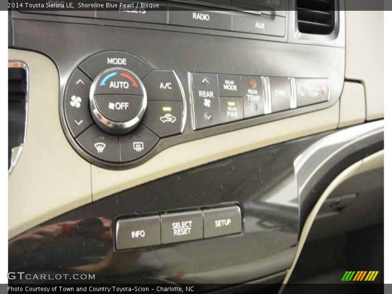 Shoreline Blue Pearl / Bisque 2014 Toyota Sienna LE