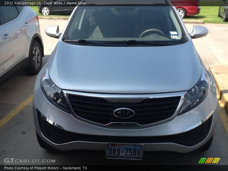 Clear White / Alpine Gray 2012 Kia Sportage LX